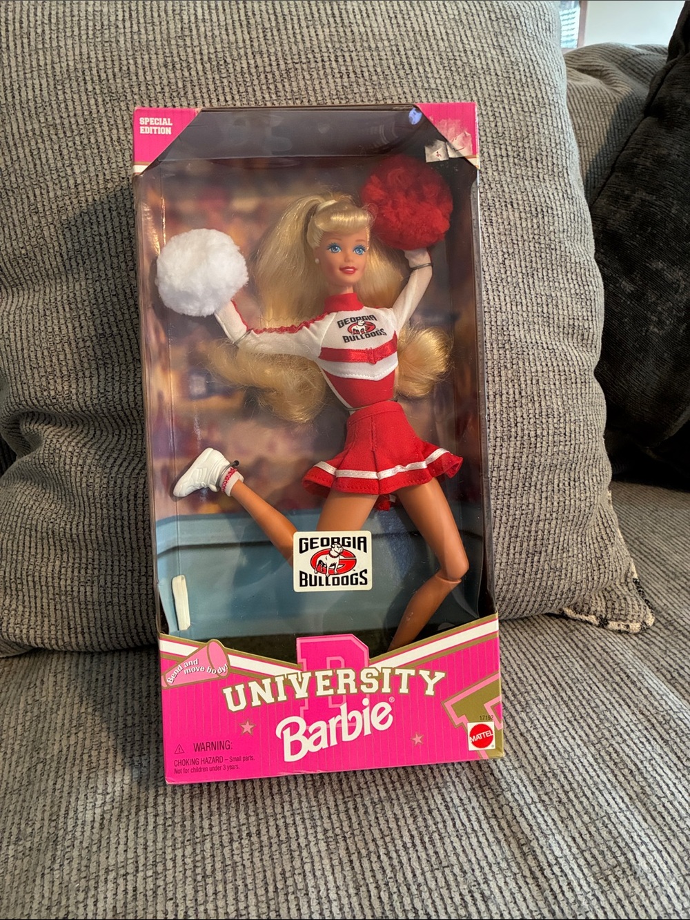 University Cheerleader Barbie Georgia Bulldogs vintage 1996 brand new in box GA
